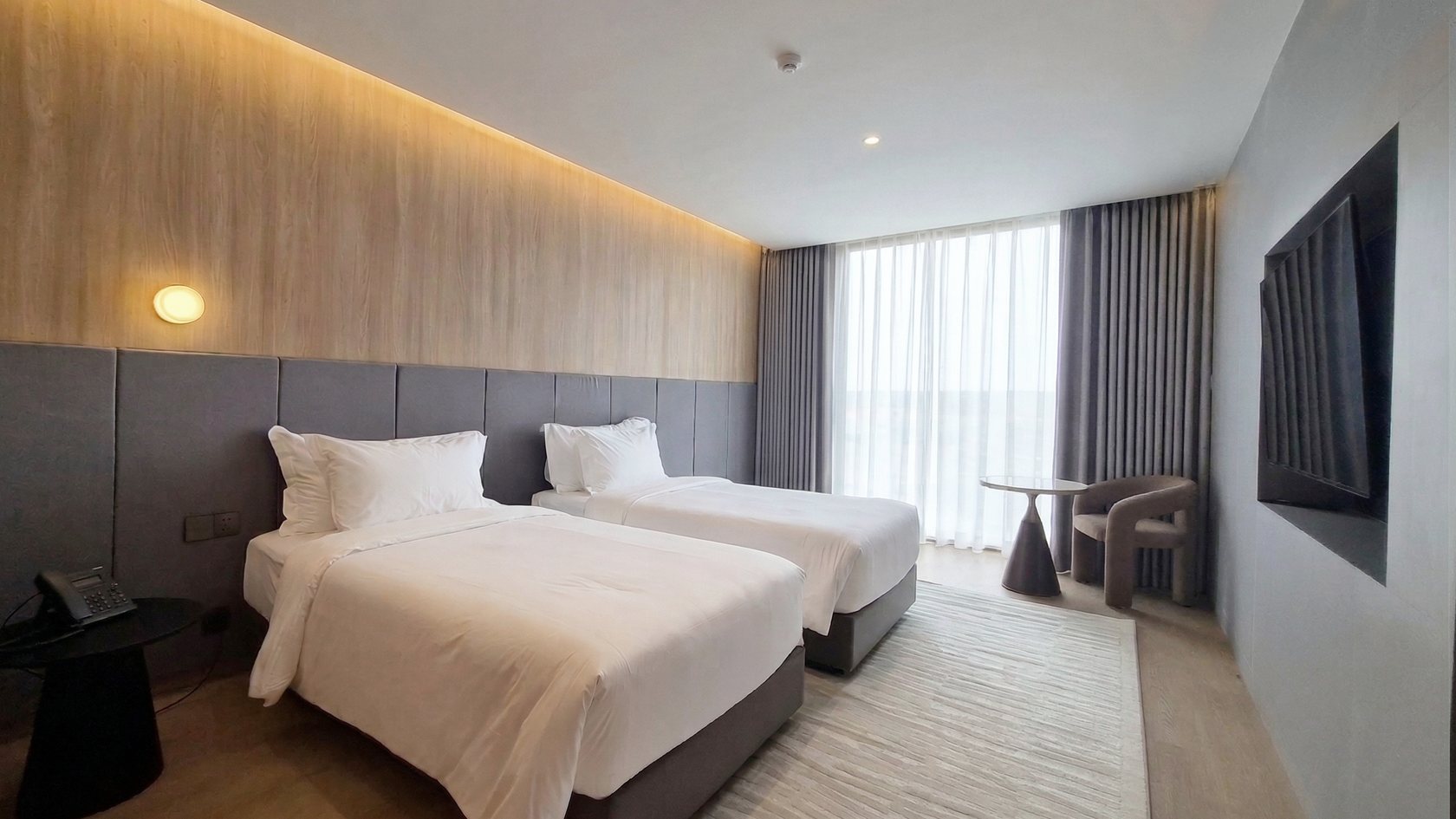 Superior Room — Milton Hotel Buriram